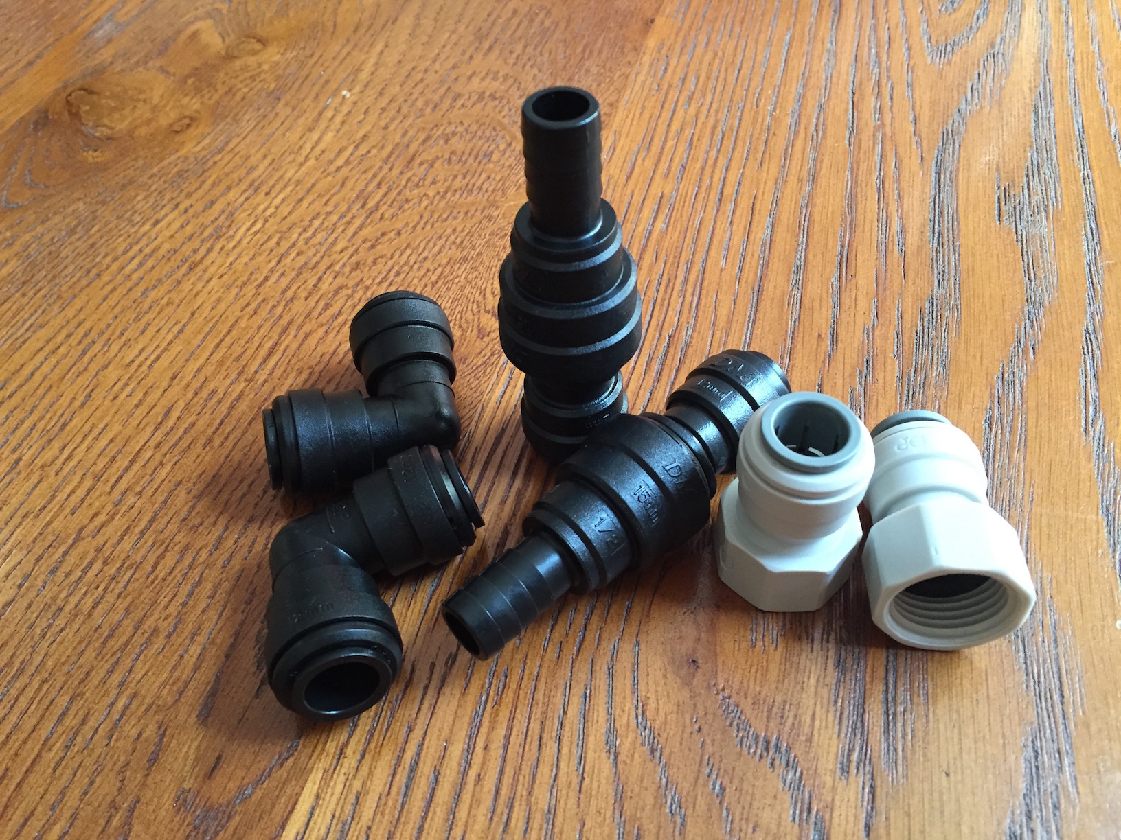 John Guest quick-fit push-fi 12mm fittings